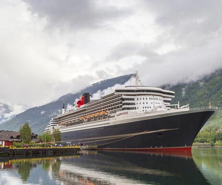 Queen Mary 2