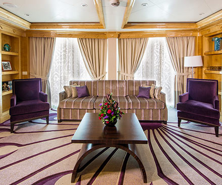 Concierge Royal Suite with Verandah